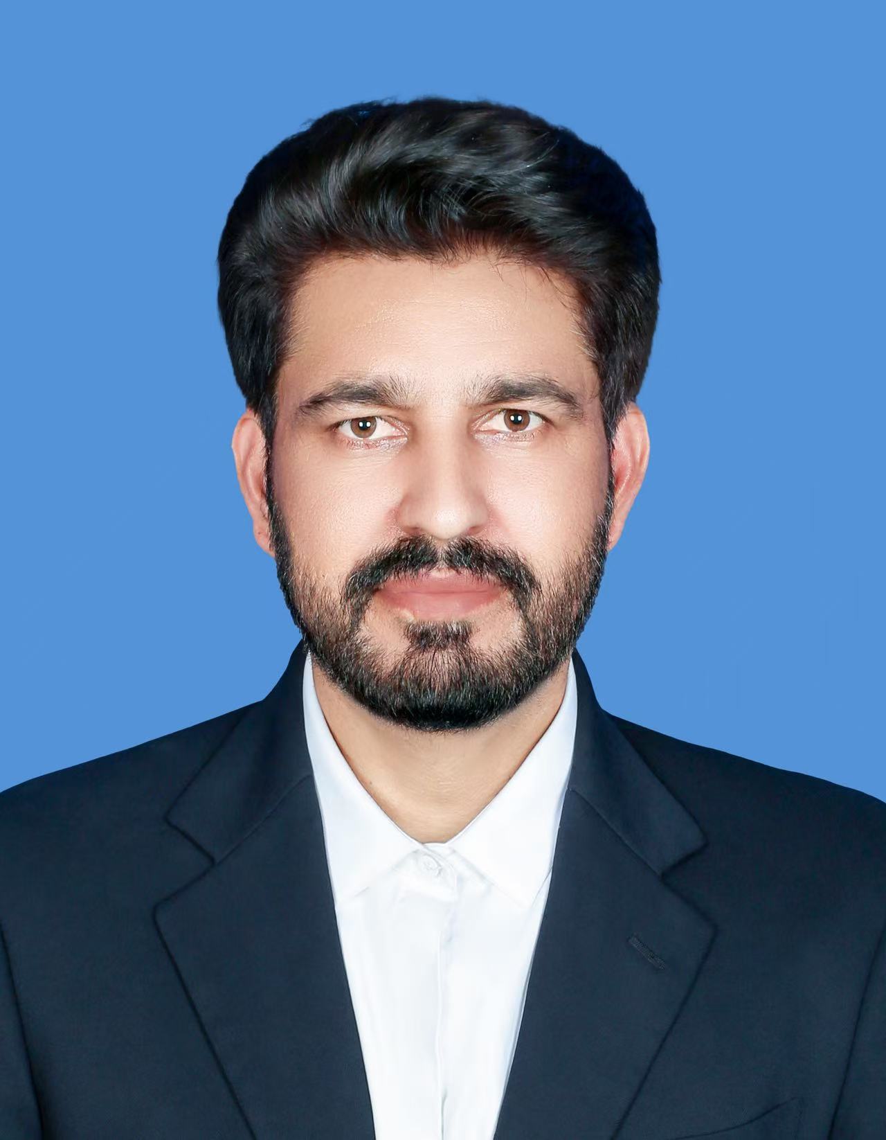 Portrait of Dr. Saeed Anwar (PhD)